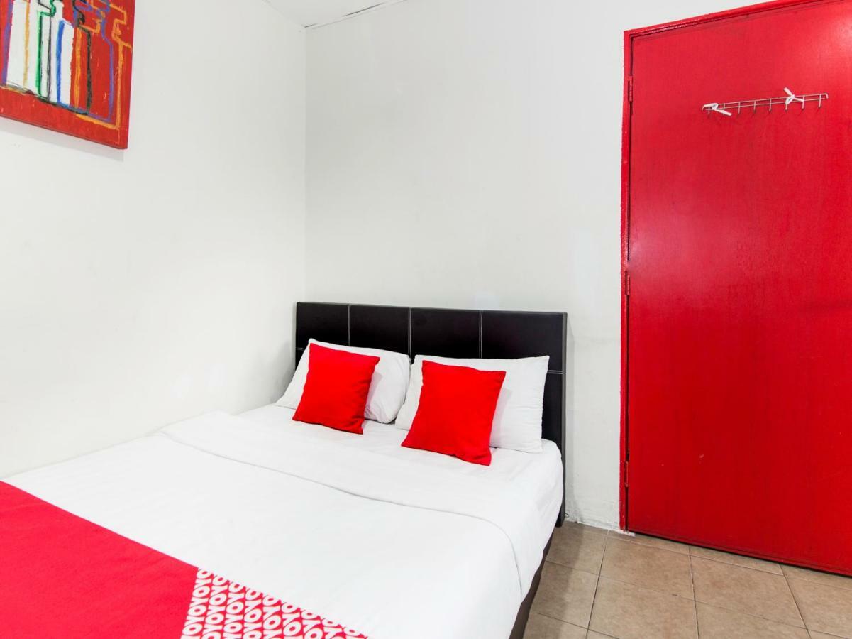 קואלה לומפור Oyo 304 Zero Hour Hotel מראה חיצוני תמונה