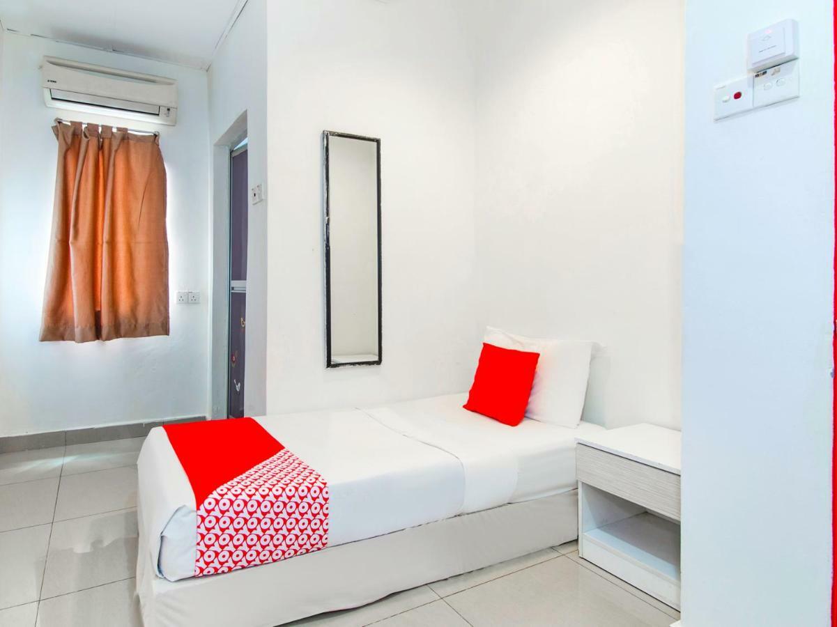 קואלה לומפור Oyo 304 Zero Hour Hotel מראה חיצוני תמונה