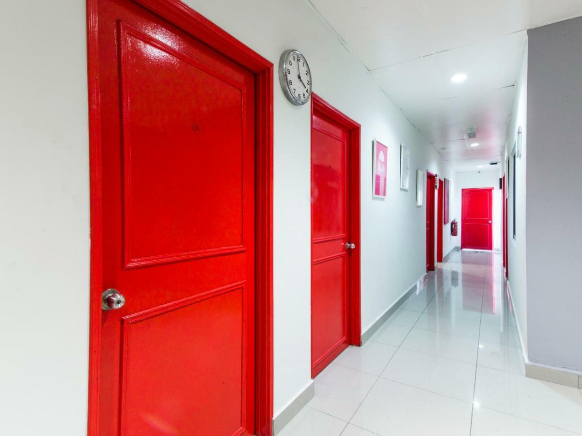 קואלה לומפור Oyo 304 Zero Hour Hotel מראה חיצוני תמונה